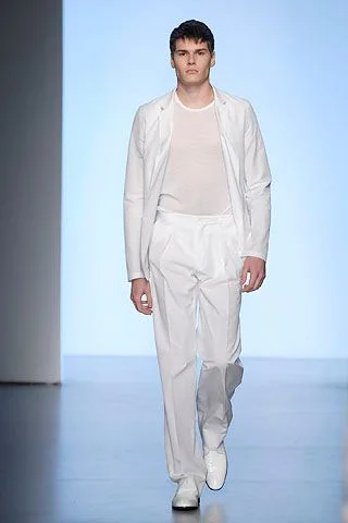 Look 32